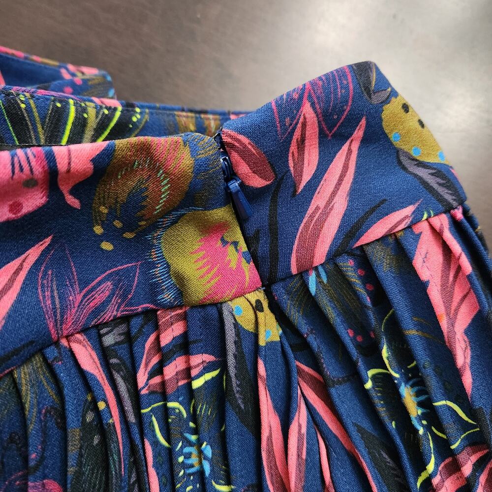 Saloni Maggie Floral Pintuck Mini Skirt Size 10 - Picture 4 of 5